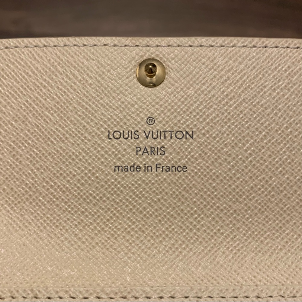 ❌SOLD❌ Louis Vuitton 6 Key Holder Case in Damier Azur Coated Canvas - Picture 11 of 12